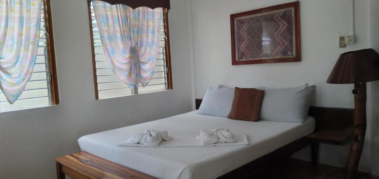 Summer Homes Beach Resort And Cottages Palawan Barton Екстериор снимка