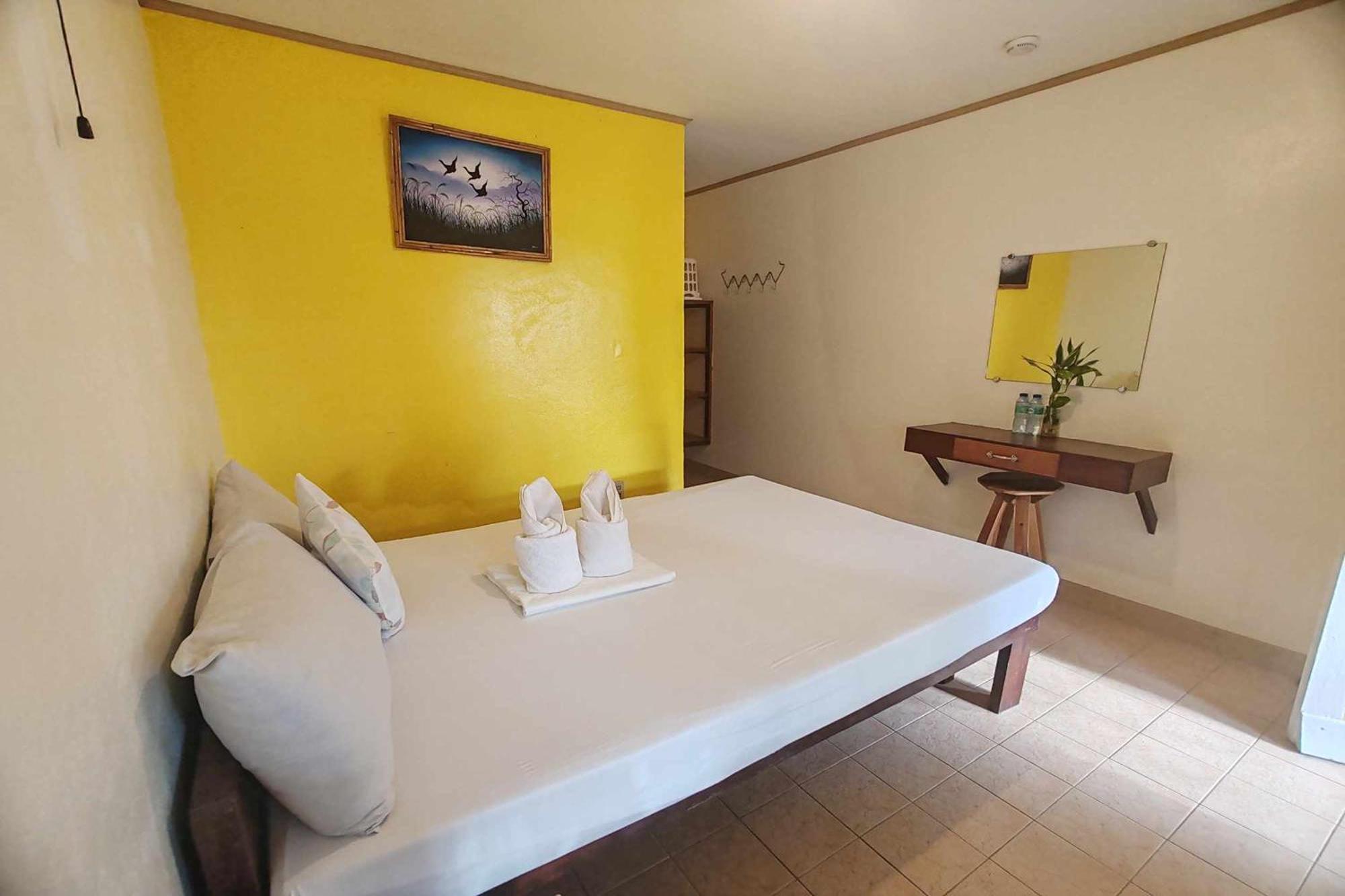 Summer Homes Beach Resort And Cottages Palawan Barton Екстериор снимка